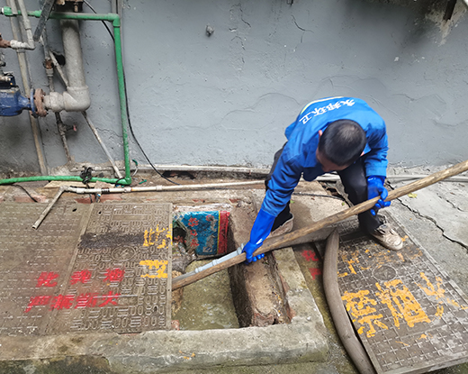 明溪清掏化粪池